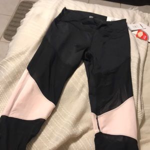 Activewear leggings